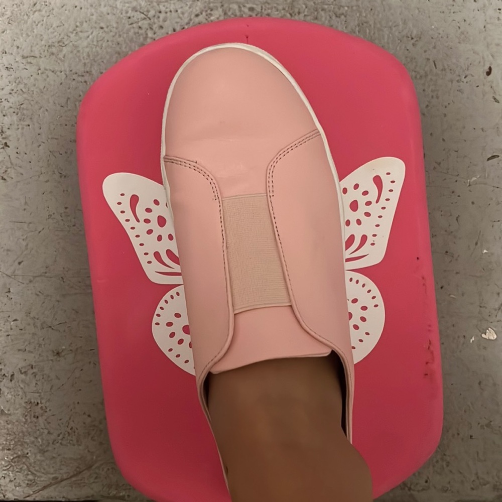 Pink Dress Shoe